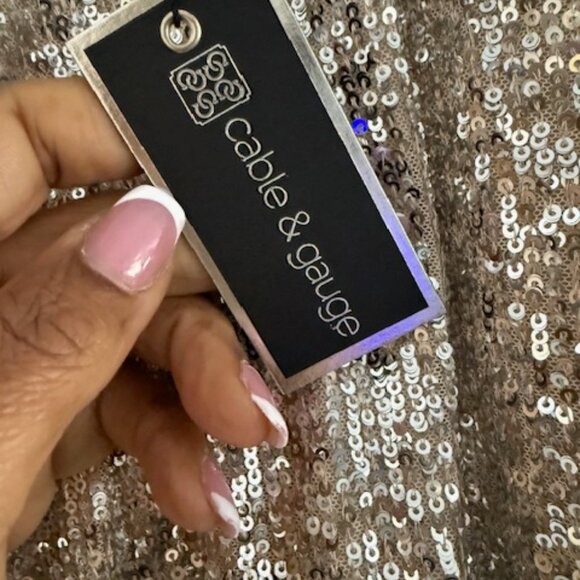 Sequin Joggers and Matching Sequin Short Sleeve Top - Picture 3 of 6